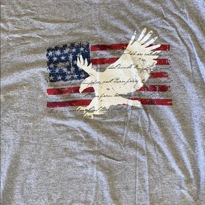 VINTAGE FOURTH OF JULY TEE W. EAGLE 🦅